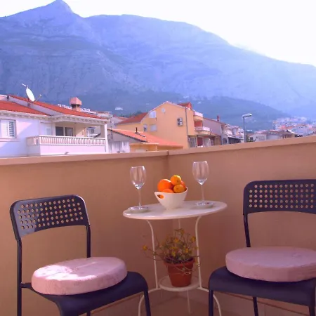 Dani Zelja * Makarska