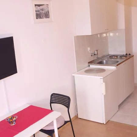 Dani Zelja דירה *